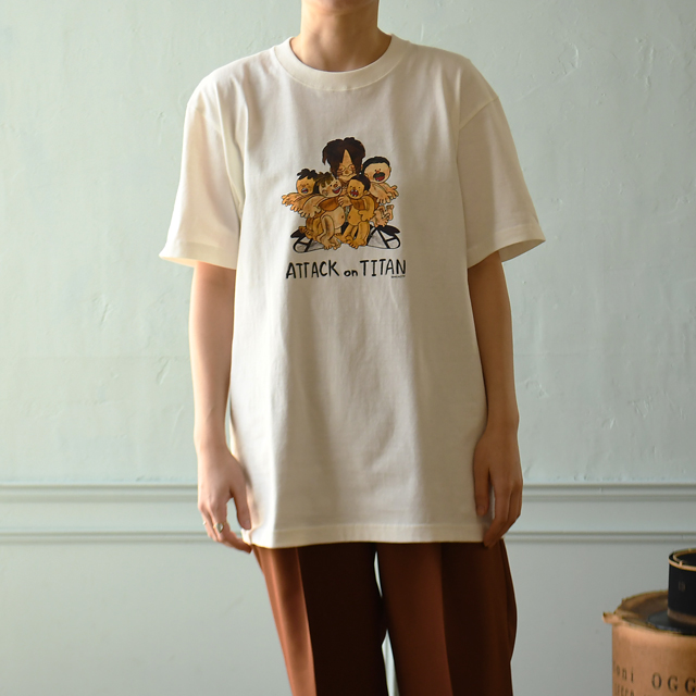 進撃の巨人|ビッグTシャツ(ハンジ) 進撃の巨人|ビッグTシャツ(ハンジ)